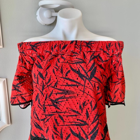 Prabal Gurung Off The Shoulder Printed Eyelet Blouse Size 6 - Picture 4 of 12